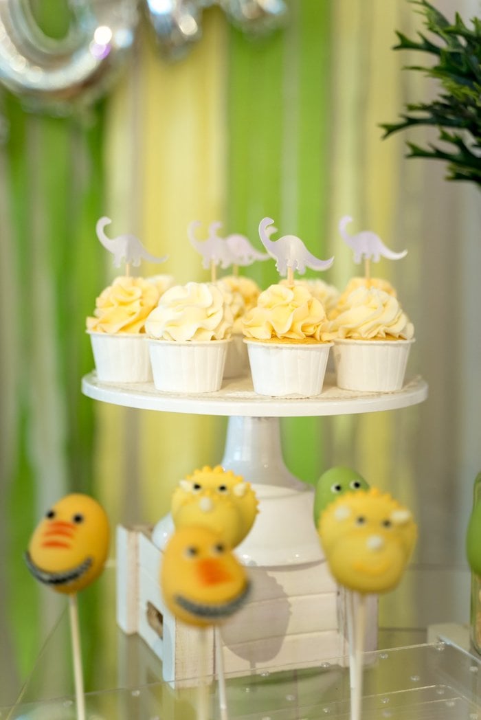 Dinosaur Themed Birthday Party Cupcakes
