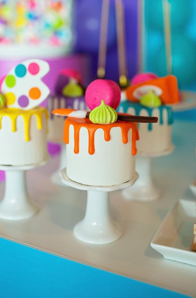 Art Theme Mini Cakes