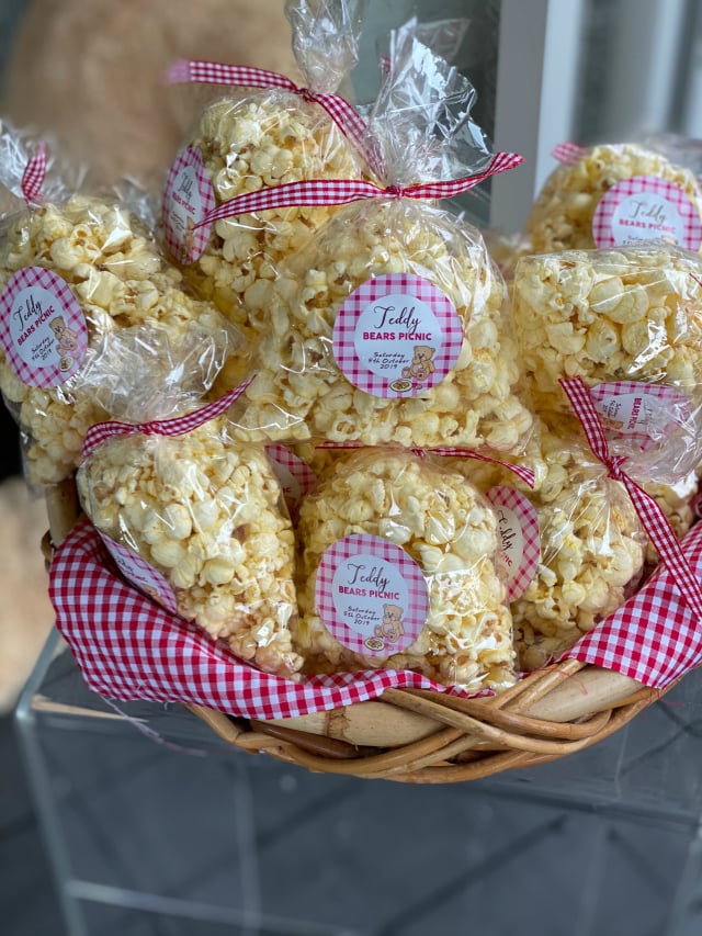 Teddy Bear Party Popcorn Favors and Labels