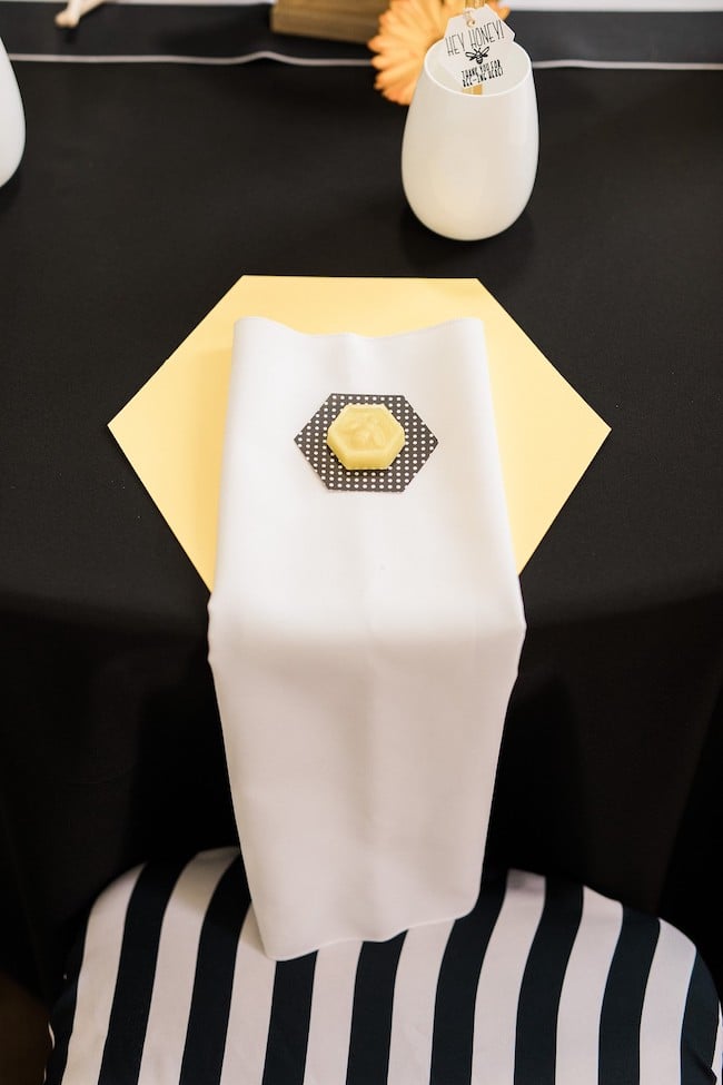 Bee Theme Baby Shower Place Setting