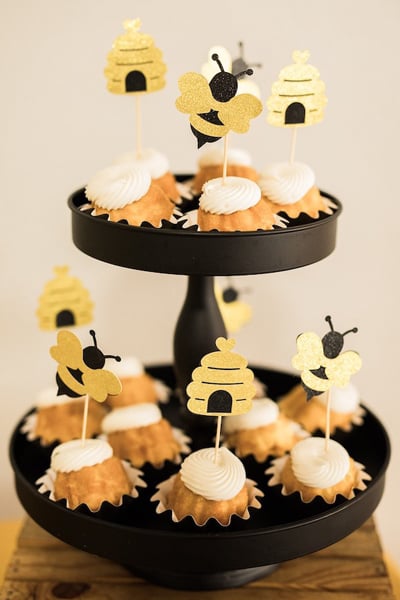 Bee Baby Shower themed candy - Crave Dessert Studio