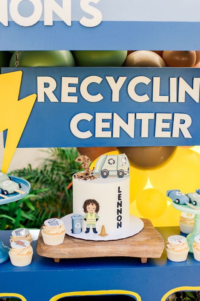 Recycling Themed Birthday Party on Pretty My Party