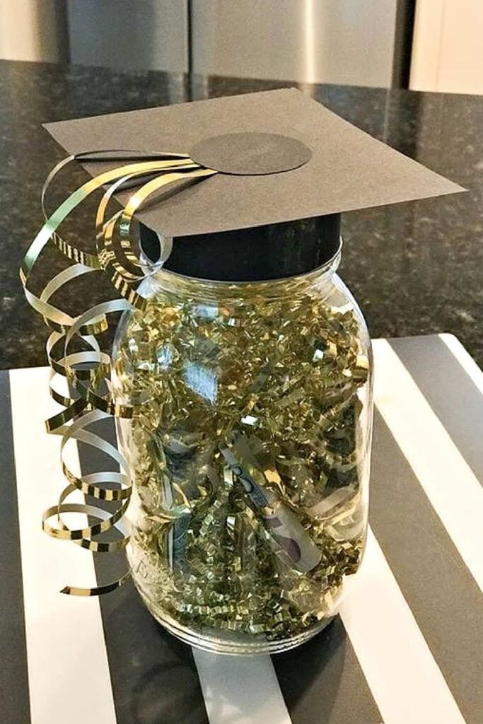 Easy DIY graduation cap table centerpieces