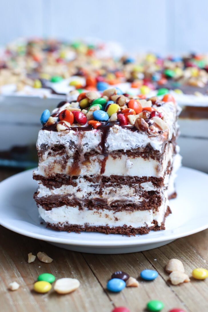 Easy ice cream sandwich cake recipe with cool whip