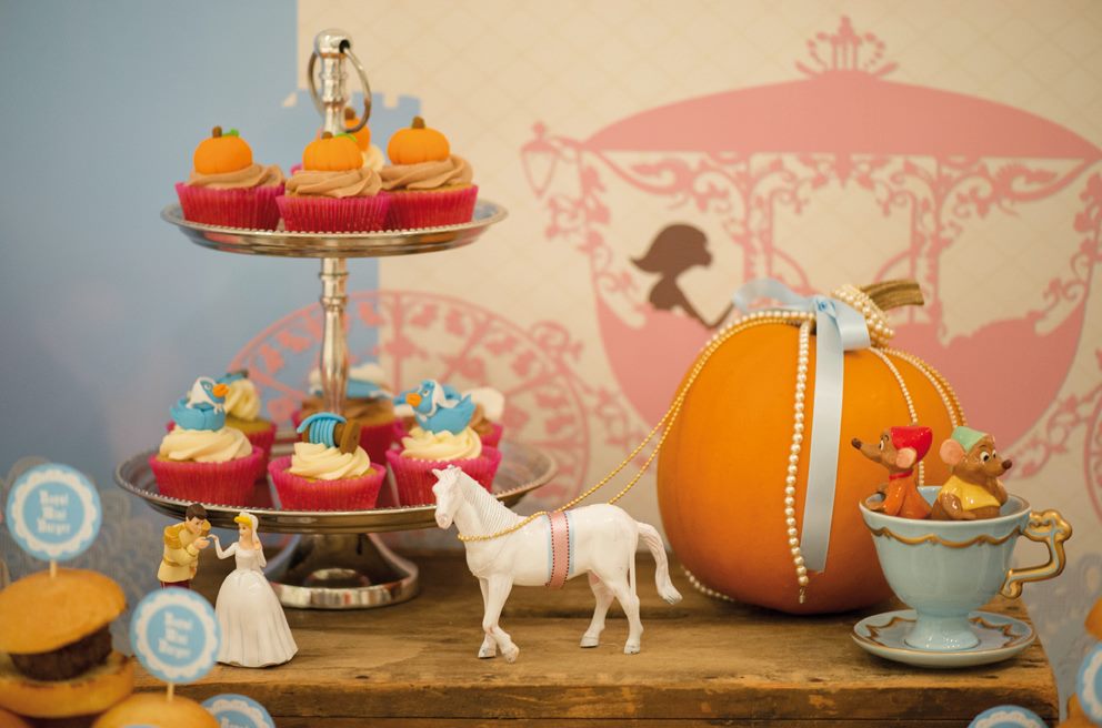Cinderella Party Desserts and Decor