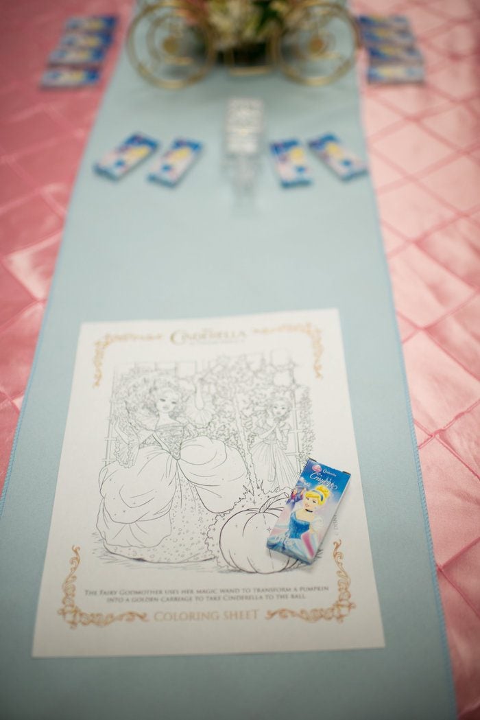 Cinderella party coloring activity